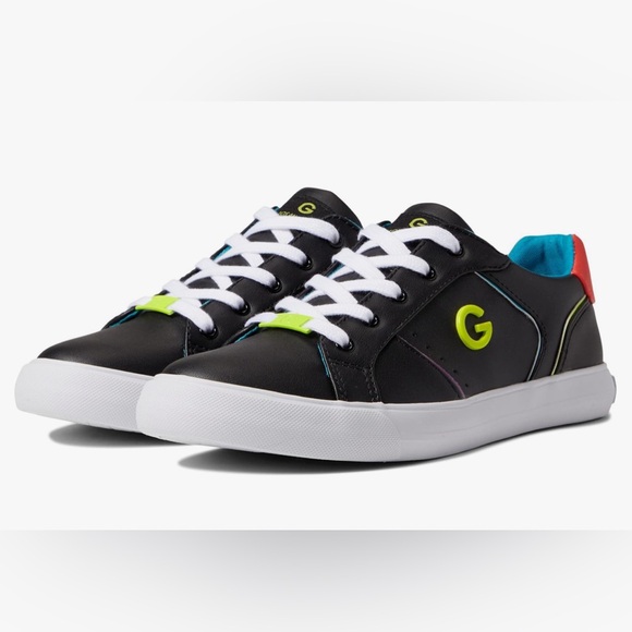 GBG Los Angeles Omera Woman’s Black Faux Leather Sneaker 6 1/2 M New in box ! - Picture 1 of 10